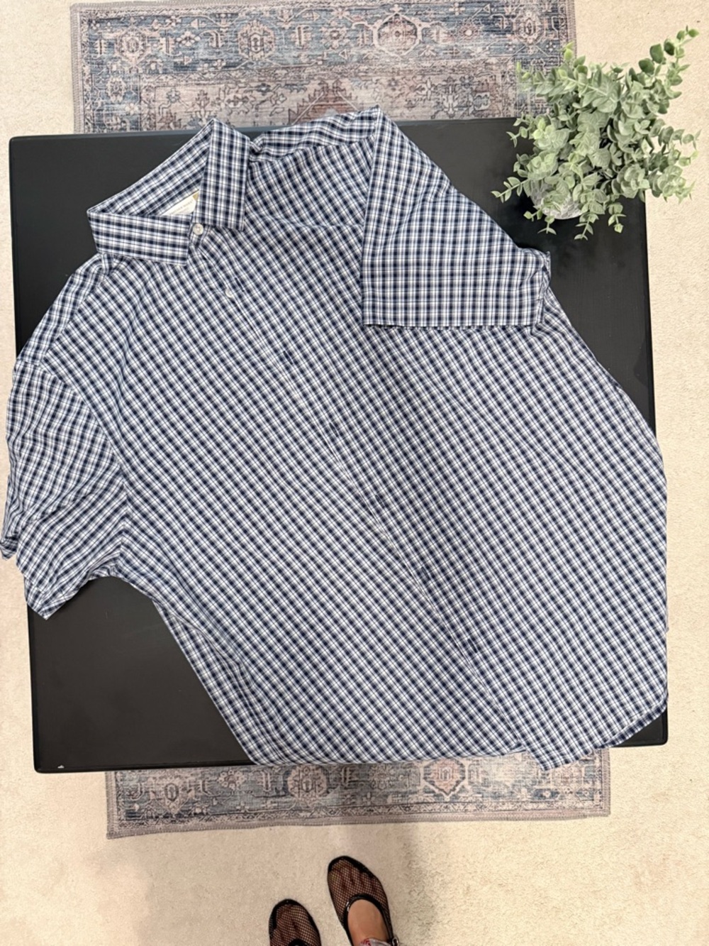 NWOT Hart Schaffner Marx Blue and White Check Short-Sleeve Button-Down Shirt